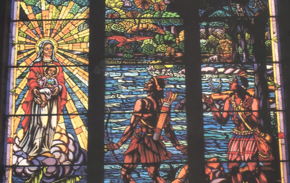 NSraCoromoto_vitral1aparicion